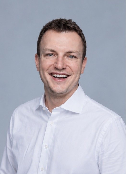 Dr. Matthias Schulz